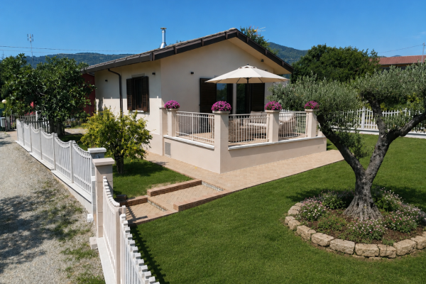 https://vincimmobili.it/images/com_adsmanager/contents/san-secondo-di-pinerolo-avl500_1124_1_m.jpg